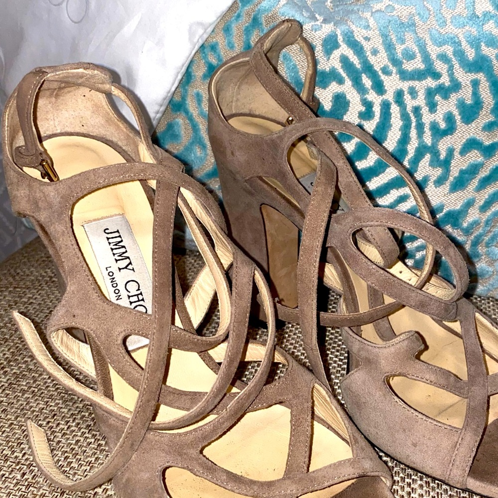 Much loved- size 38